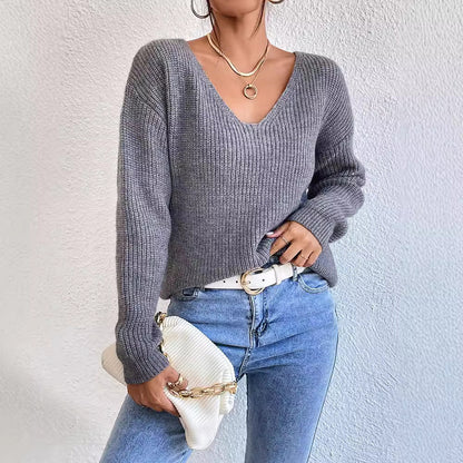 Pull cachemire , col en V, sans dos .